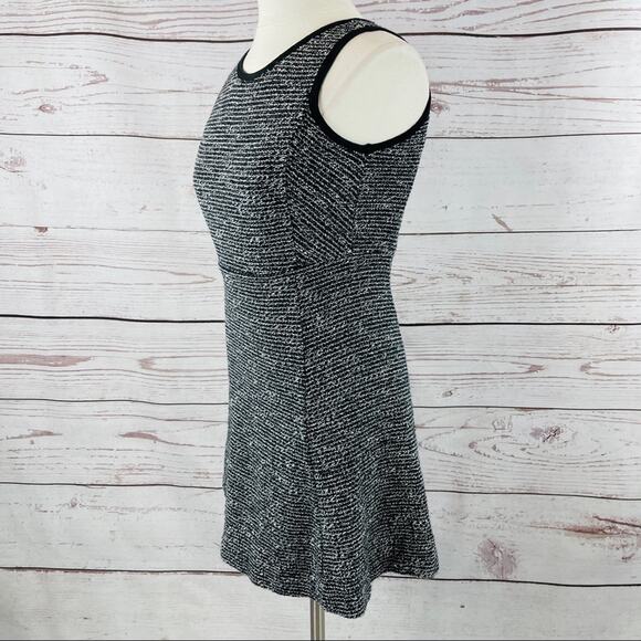 J. Crew black and cream fit and flare woven material dress - Picture 5 of 14